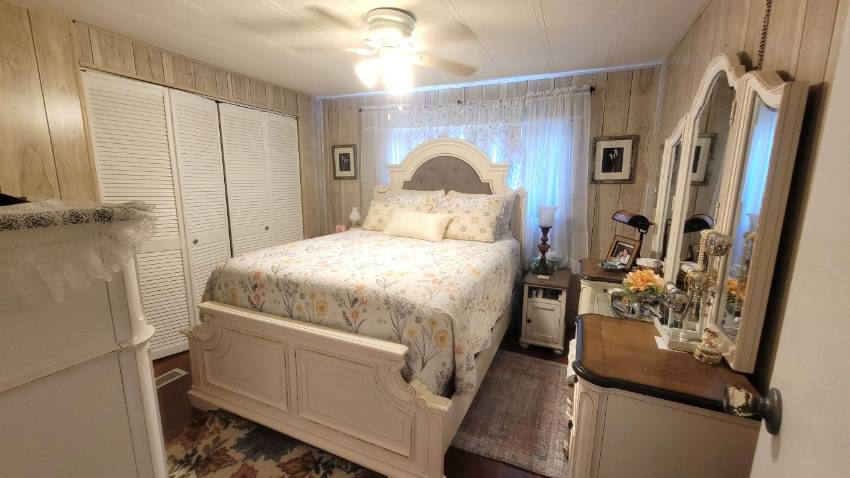 161 Juniper Dr. West a Dundee, FL Mobile or Manufactured Home for Sale